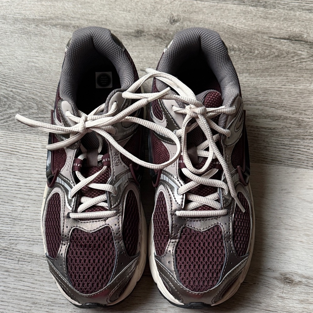 Nike woman’s Maroon and Gray Athletic Running Shoes